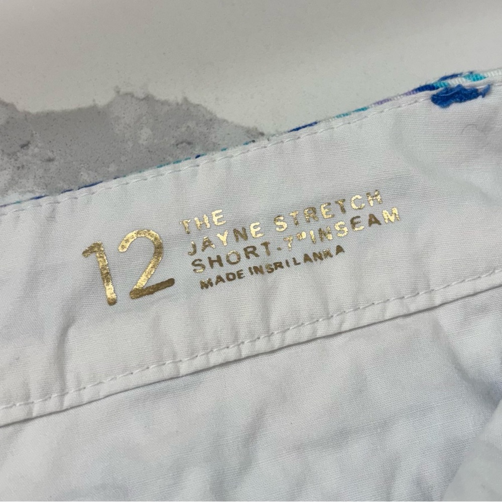 Lilly Pulitzer Women's Jayne Stretch Short, 7” Inseam, 12 - Picture 7 of 8